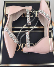 Load image into Gallery viewer, FALSE