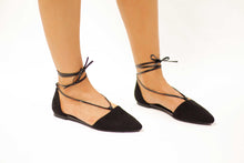 Load image into Gallery viewer, Jenna: Lace Up Flats
